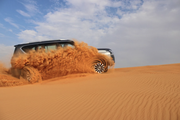 Unique SUNSET 4WD Red High Dunes Safari – with camp