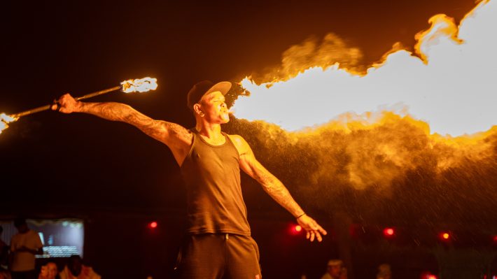 Dubai Desert Journey: Red Dunes Safari with BBQ in Bedouin Camp